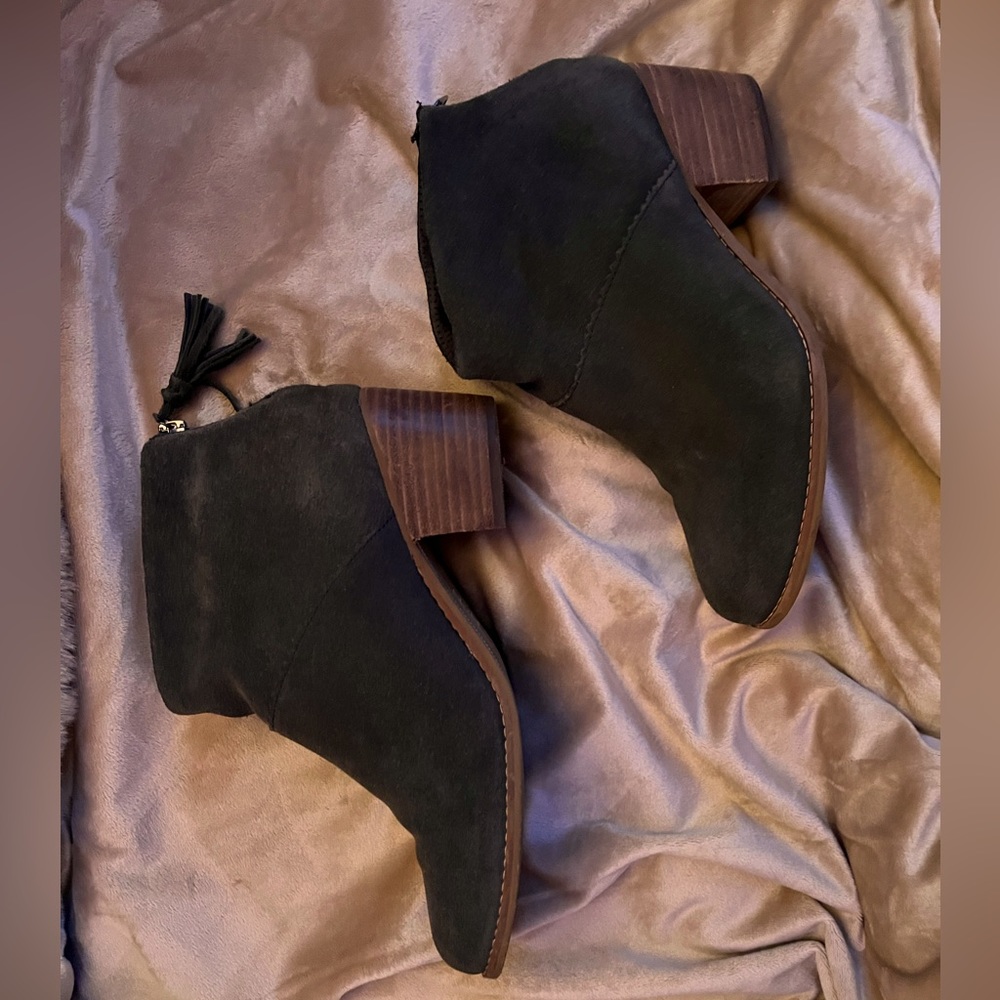 TOMS Leila Bootie Olive Green Suede